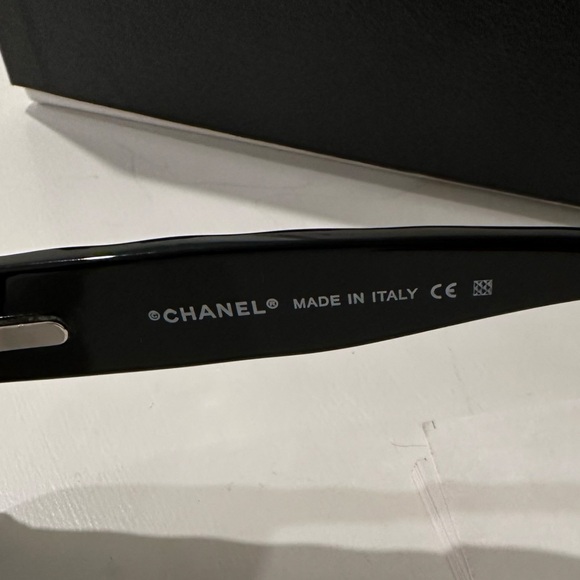CHANEL Quilted Sunglasses 5094 Black 53MM - Picture 7 of 7